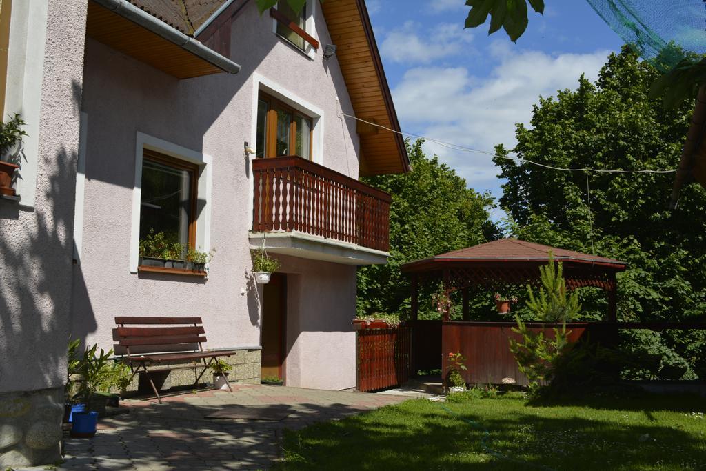 Privat Erika Apartment Liptovsky Jan Ruang foto